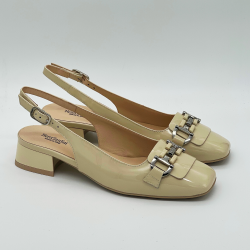 Mocassins Nero Giardini vernis beige