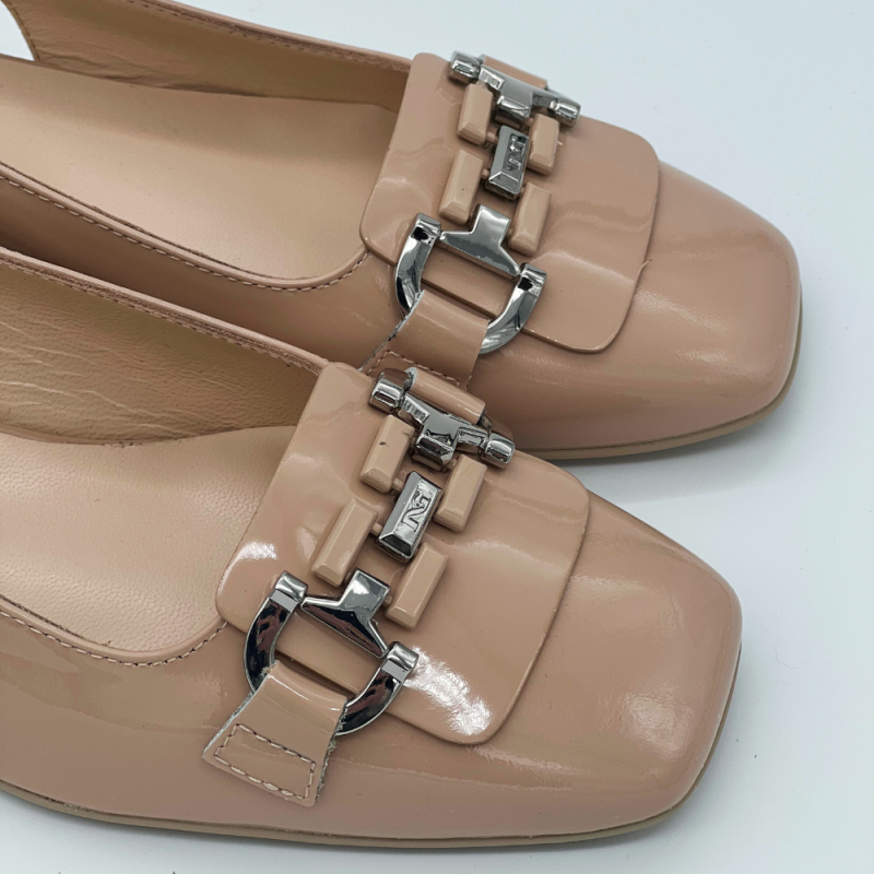 Mocassins Nero Giardini vernis beige