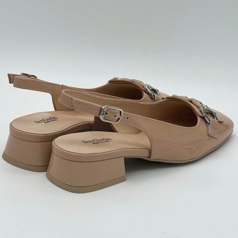 Mocassins Nero Giardini vernis beige